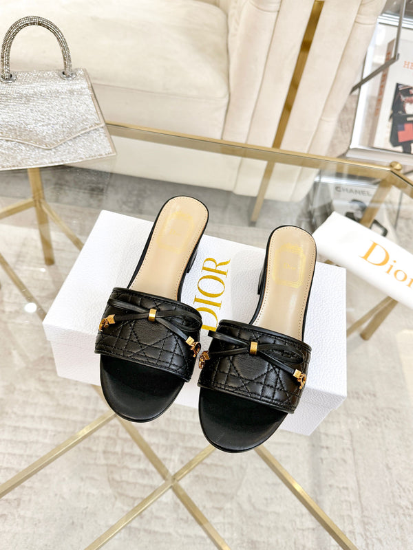 CD Cannage Heeled Slide 3.5cm Black Quilted Lambskin 668031