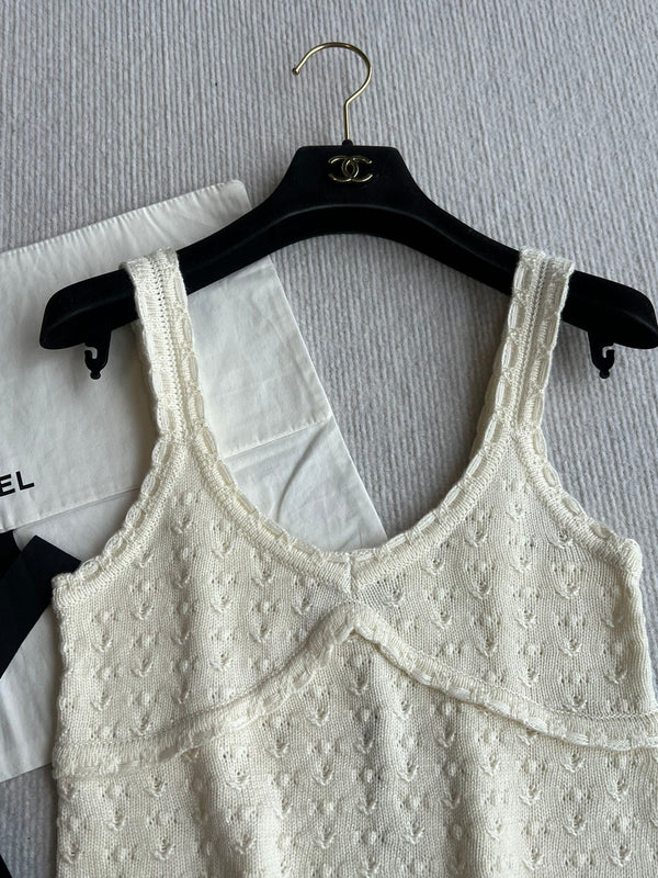 Chanel 25P Camisole Beige Cashmere 220192