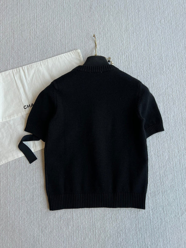 CC 25SS Maglia a maniche corte con fiori in lana nera 229493