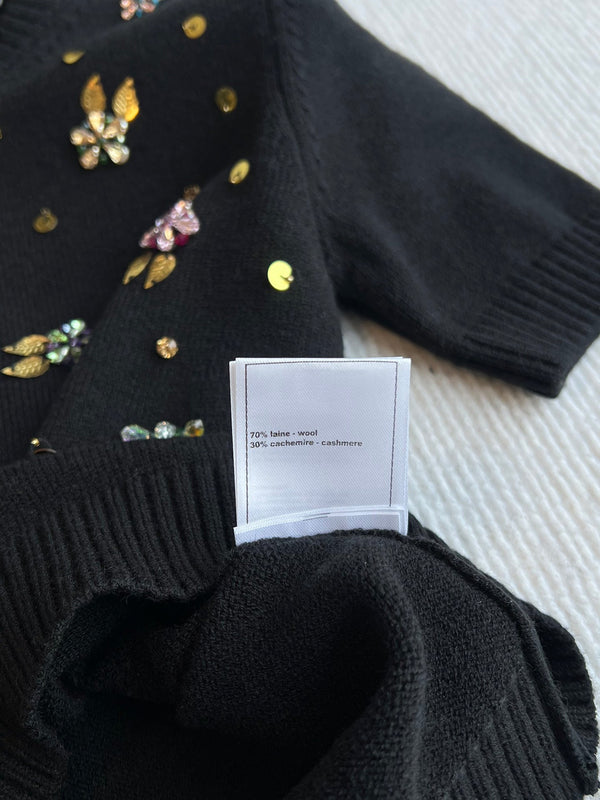 CC 25SS Maglia a maniche corte con fiori in lana nera 229493