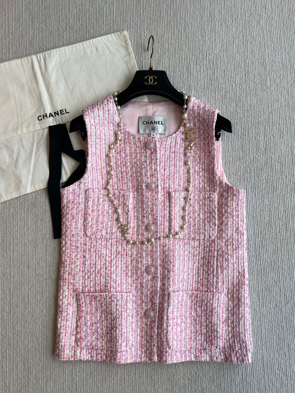 Chanel 25P Gilet Pink Cotton and Wool Tweed 235902