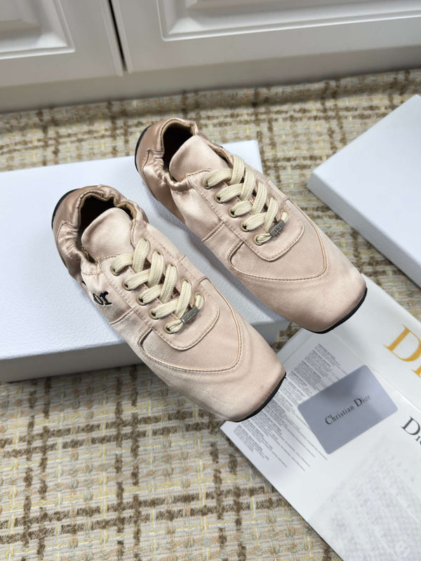 CD 26s Cœur Sneaker Light Pink Satin 695458