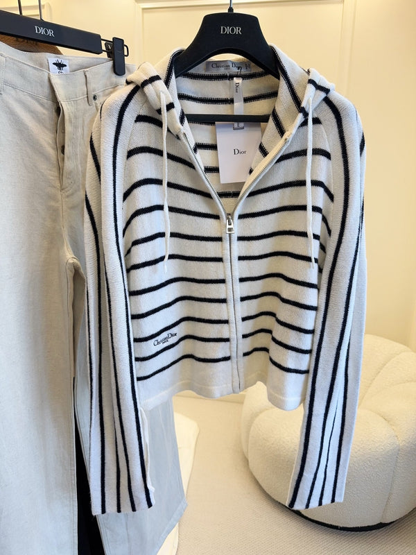 CD 25 Hooded Cardigan White Black Wool