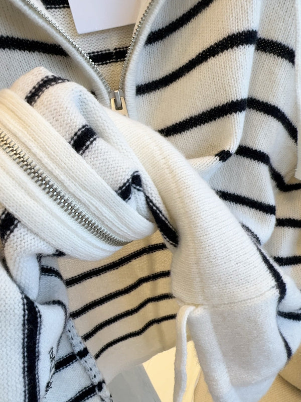 CD 25 Hooded Cardigan White Black Wool