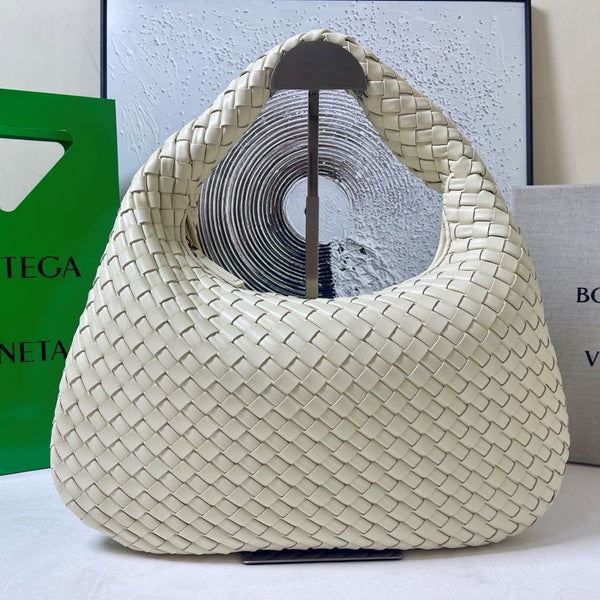 BV Bag 44cm Cream Intrecciato Leather