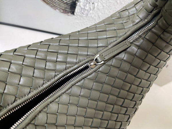 BV Maxi Veneta Bag 59cm Olive Intrecciato Leather