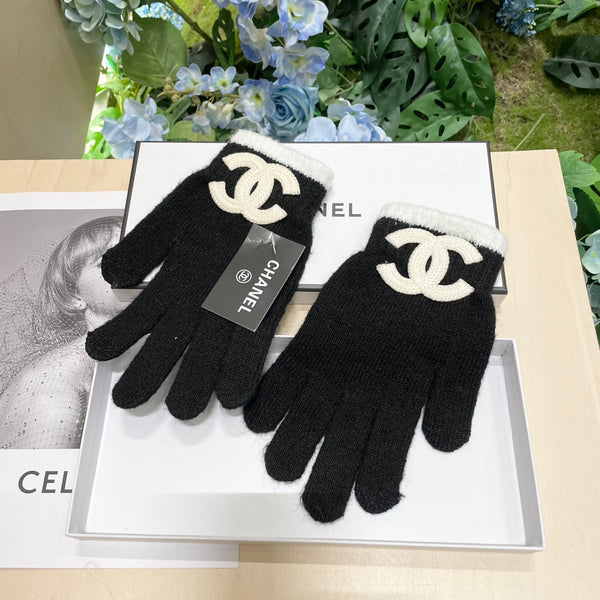 GLOVES IN BLACK WOOL MIX WHITE LOGO 425403