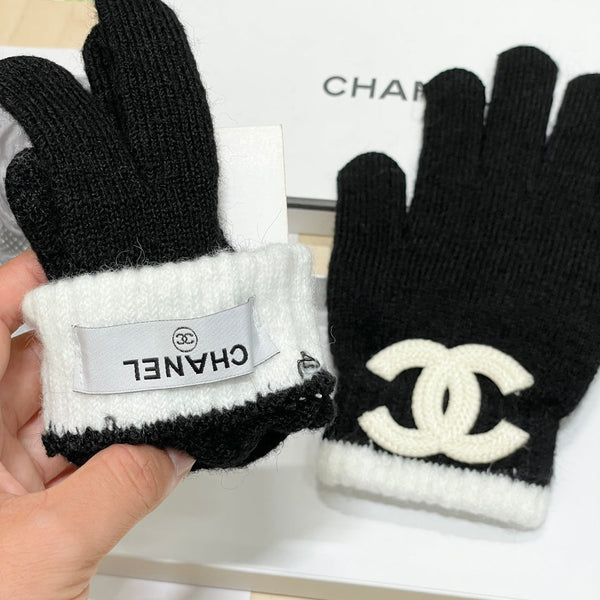 GLOVES IN BLACK WOOL MIX WHITE LOGO 425403