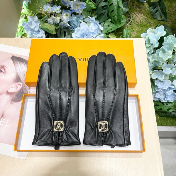 LV GLOVES IN BLACK LAMBSKIN WITH GOLD LOGO 462422