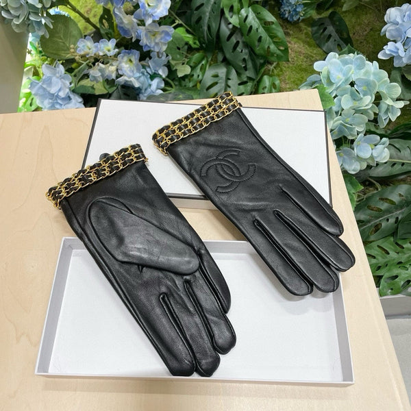 GLOVES IN BLACK LAMBSKIN 463822