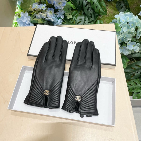 GLOVES IN BLACK LAMBSKIN 464985