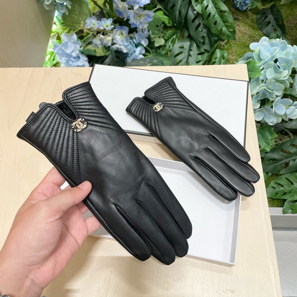 GLOVES IN BLACK LAMBSKIN 464985