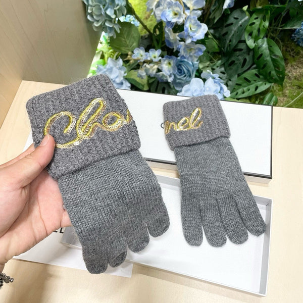 GLOVES IN DOVE GRAY WOOL WITH YELLOW LOGO 465777