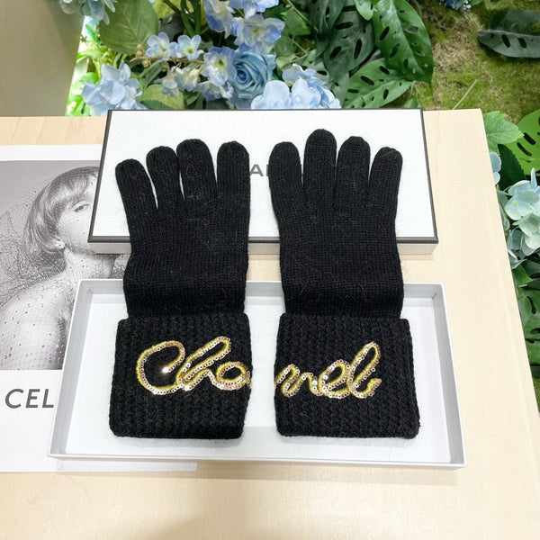 GLOVES IN BLACK WOOL WITH YELLOW LOGO 465778