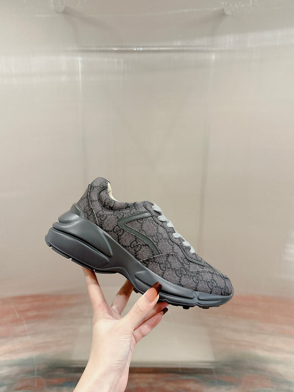 GG RHYTON TRAINER IN PELLE DI VITELLO GRIGIA