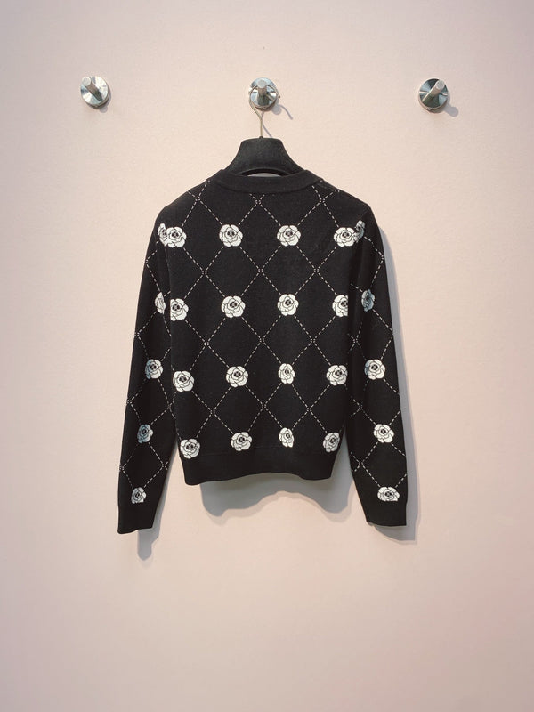 CC 25 Cardigan Nero Con Fiori Lana 293386