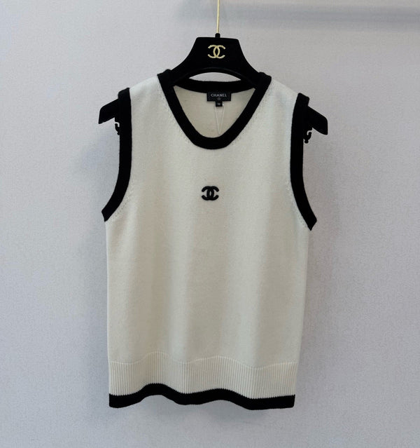 CC 26s Contrast Trim Knit Vest Cashmere 450771