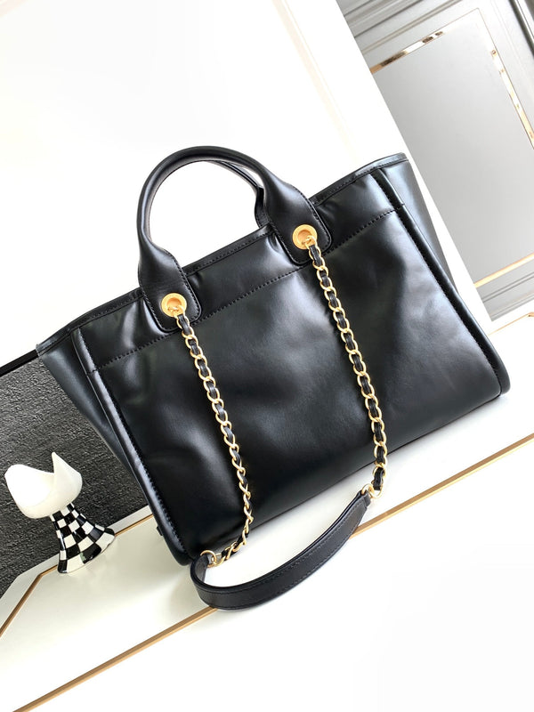 BORSA CC MEDIA DEAUVILLE 33CM IN PELLE DI VITELLO NERA GHW