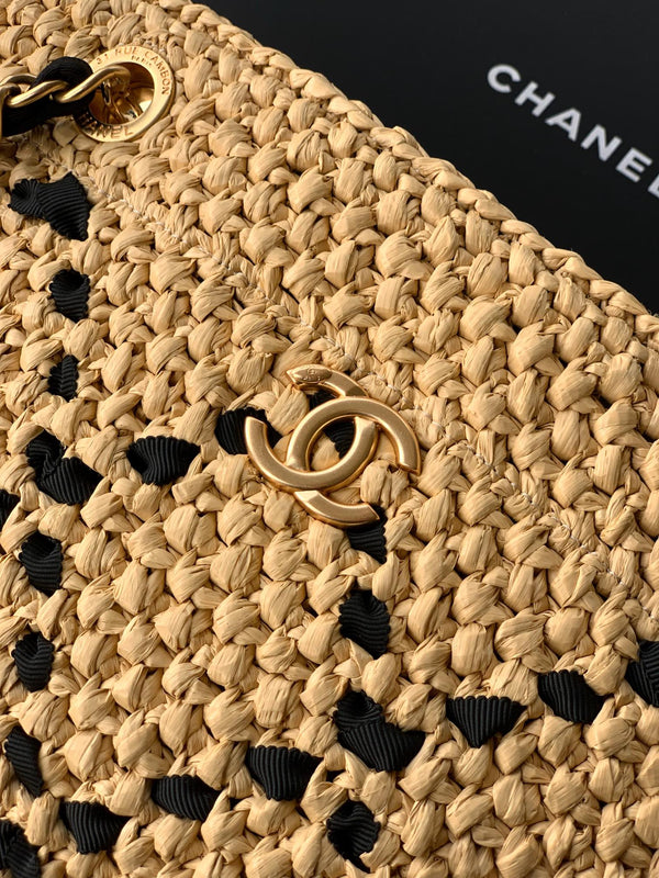 CC Logo Shopper Bag With Chain 23cm Beige Black Raffia GHW