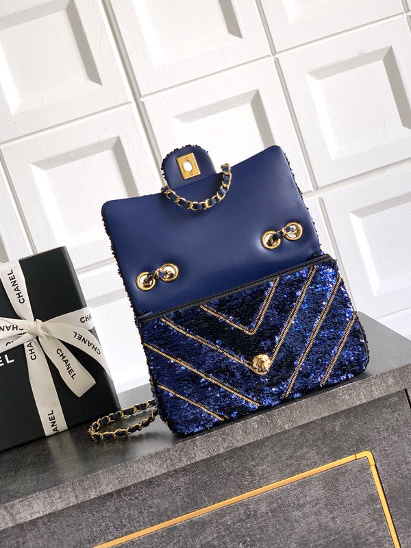 CC 26K Flap Bag 21cm Navy Blue Silk Sequin