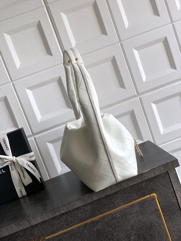 Chanel 26C Hobo Bag White Cowhide GHW 272332
