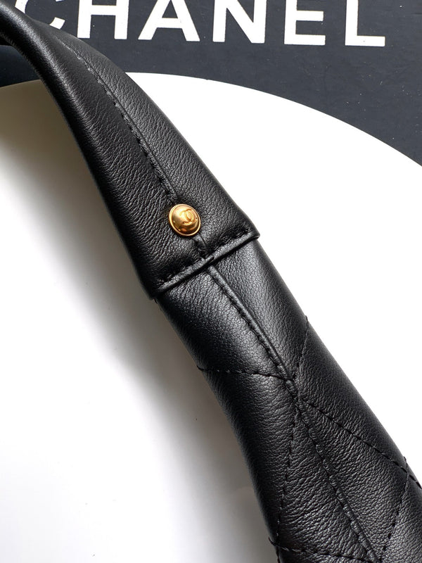 Chanel 26C Hobo Bag Black Cowhide GHW