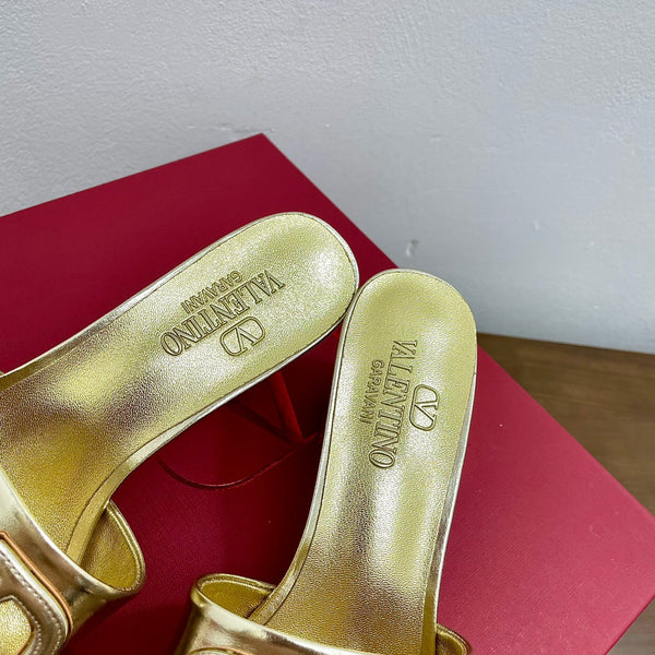 Sandalo Vlogo Cut-Out 60 in pelle di vitello dorata