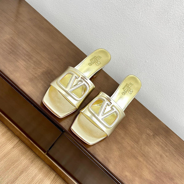 Sandalo Vlogo Cut-Out 60 in pelle di vitello dorata