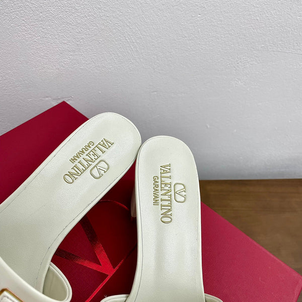 Sandalo Vlogo Cut-Out 60 Pelle di vitello avorio