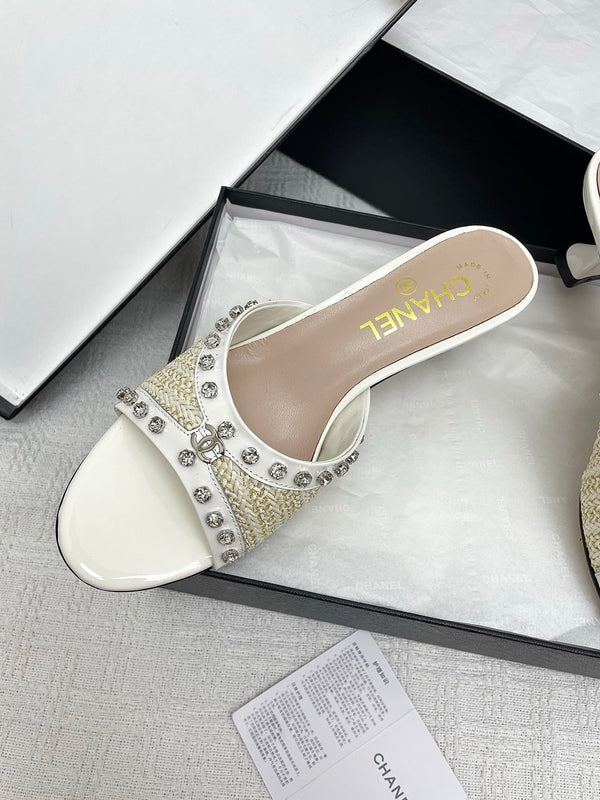 CC 25SS Slippers 5cm Light Yellow Raffia White Patent Calfskin 338301