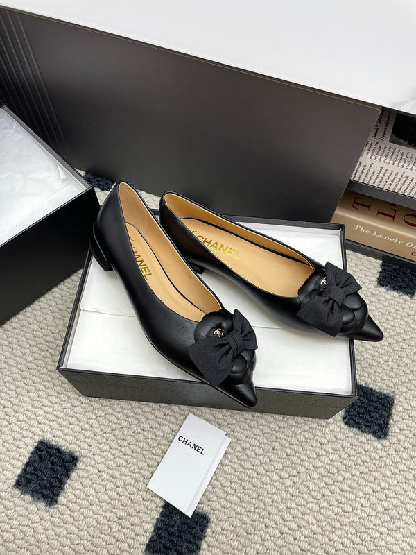 CC Logo Bow with Camellia Ballerina Flats 15mm Black Cowhide Sheepskin 427022