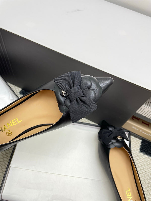 CC Logo Bow with Camellia Ballerina Flats 15mm Black Cowhide Sheepskin 427022