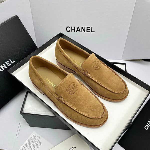 Mocassins à double C CC 26s Daim marron 645308