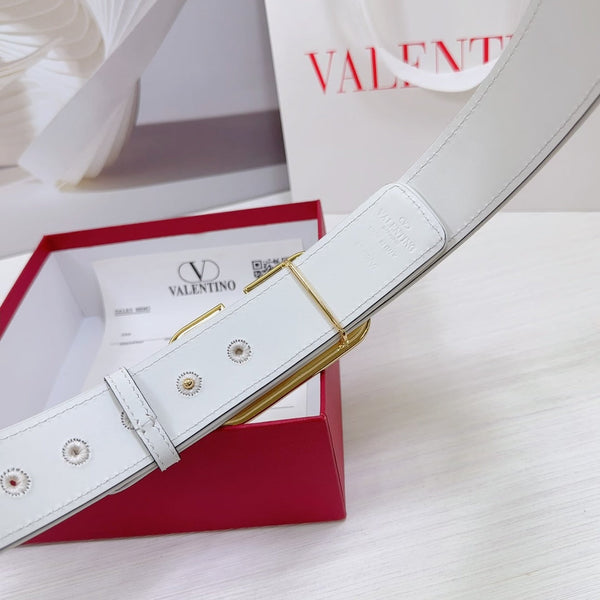 Ceinture Valenti Toilde Iconographe 40 mm veau blanc beige boucle effet martelé doré