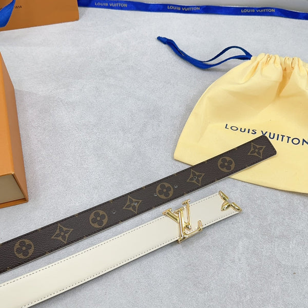 Pretty LV 30mm Reversible Belt Cream Calfskin