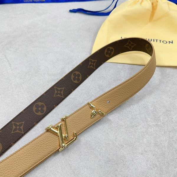 Pretty LV 30mm Reversible Belt Beige Grained Calfskin