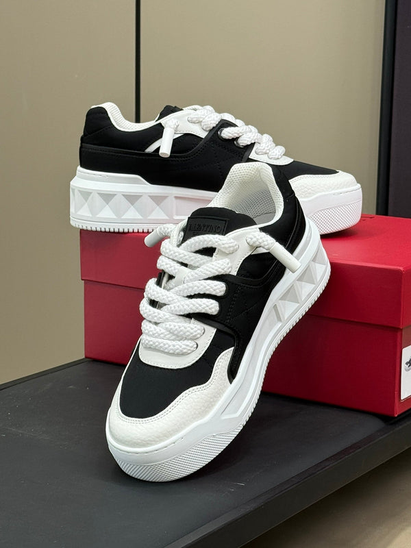 Baskets VT 2025 Noir Blanc Cuir de vachette 548580
