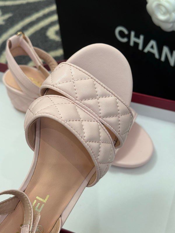 CC 25SS Honey Sandals 5cm Pink Lambskin 319633