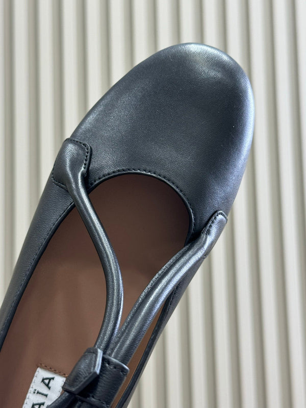 ALAIA Le Teckel Ballet Flats Black Sheepskin 468731