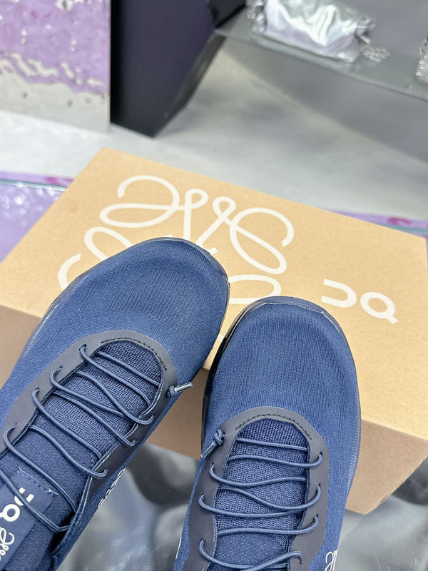 Sneaker Loewe x On Cloudtilt in pelle di vitello blu navy