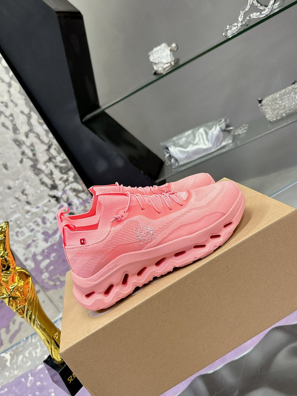 Sneaker Loewe x On Cloudtilt in pelle di vitello rosa