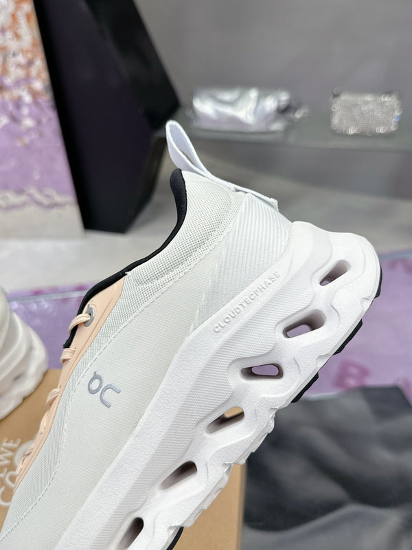 Loewe x Running Cloudtilt2.0 Sneaker in pelle di vitello bianca 217643