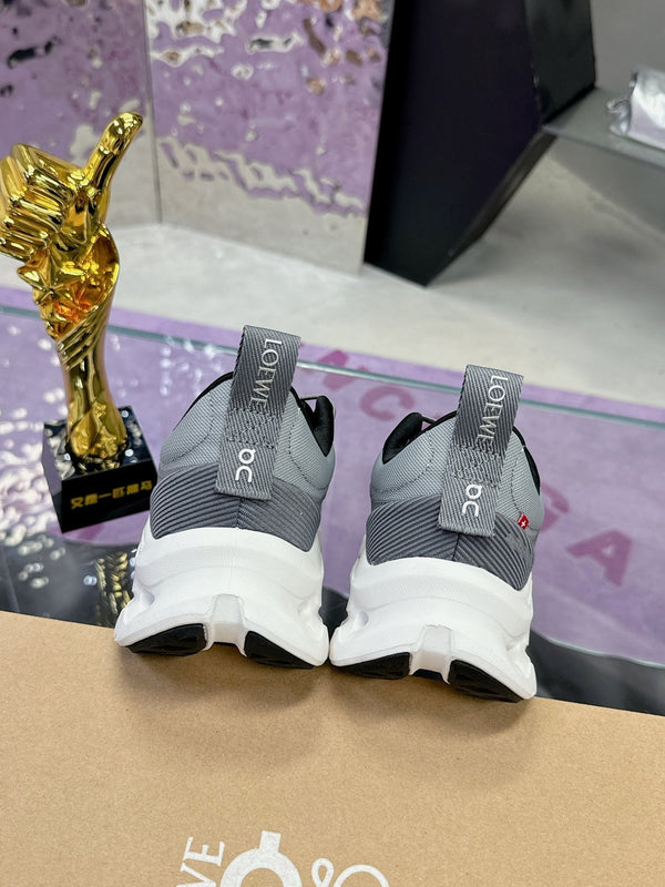 Sneaker Loewe x Running Cloudtilt2.0 in pelle di vitello grigia