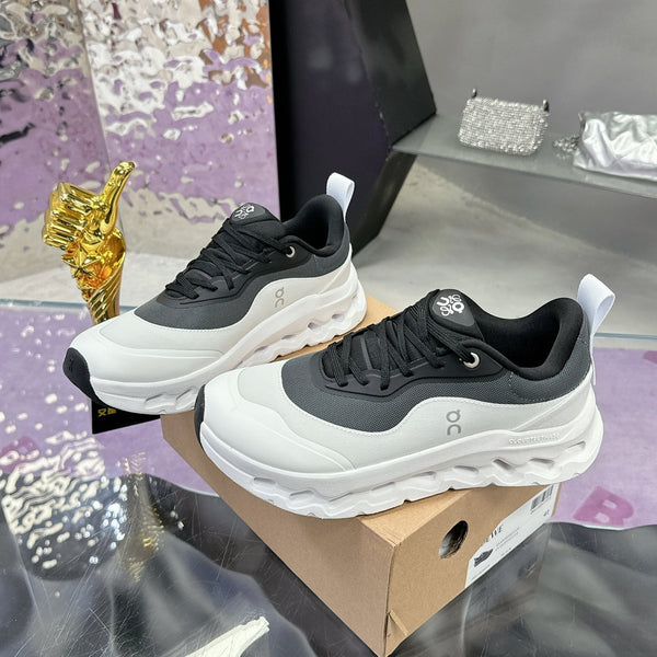 Loewe x Running Cloudtilt2.0 Sneaker Bianco Nero Pelle di vitello
