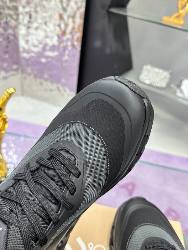 Loewe x Running Cloudtilt2.0 Sneaker in pelle di vitello nera