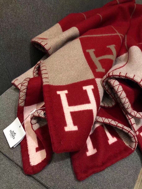 HM Blanket Red White Wool Cashmere