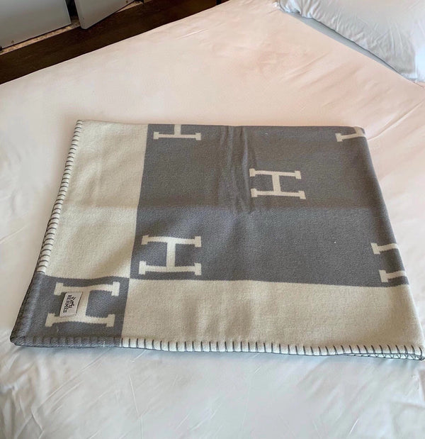 HM Blanket Grey Wool Cashmere