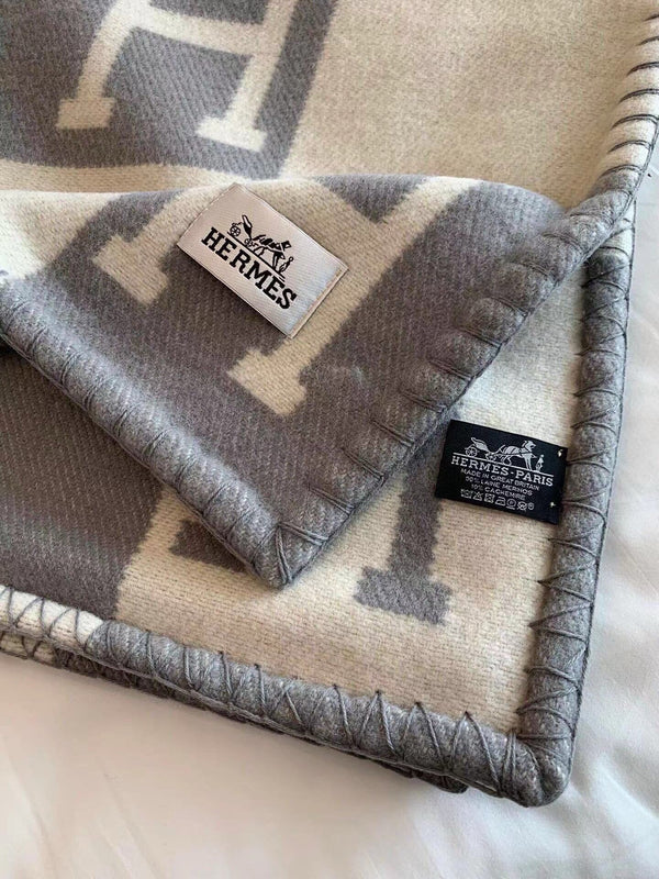HM Blanket Grey Wool Cashmere