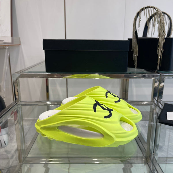 Ciabatte CC in schiuma giallo limone 204141