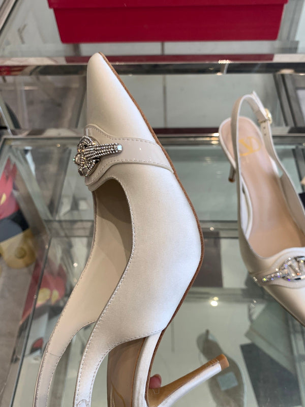 VT 25 Slingback con tacco alto in pelle di vacchetta bianca 292351